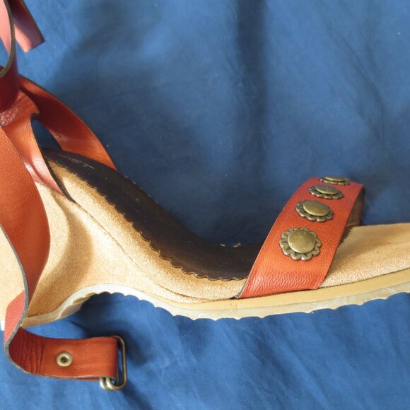 Orange NINE WEST WEDGE SANDALS-NEW - Picture 2 of 5